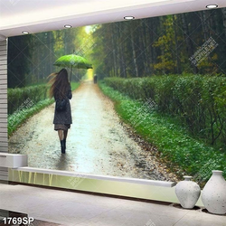 Tranh cô gái trẻ che dù đi dưới mưa