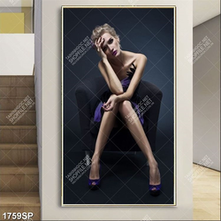 Tranh cô gái xinh đẹp ngồi trên ghế đen