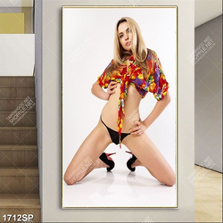 Tranh người mẫu bikini gợi cảm treo tường spa