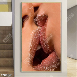 Tranh hai đôi môi phủ đường ngọt ngào