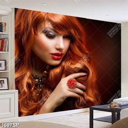 Tranh cô gái với mái tóc đỏ nổi bật treo tường spa