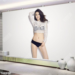 Tranh spa người mẫu Châu Á xinh đẹp gợi cảm