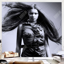 Tranh nghệ thuật trắng đen cô gái bung xõa mái tóc dài