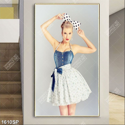 Tranh cô gái dễ thương với chiếc nơ trên đầu