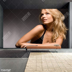 Tranh cô gái tóc vàng xinh đẹp quyến rũ treo tường spa