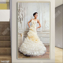 Tranh cô gái với chiếc váy trắng đẹp lỗng lẫy