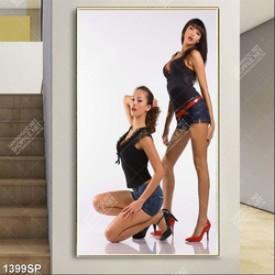 Tranh hai cô gái xinh đẹp gợi cảm