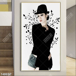 Tranh đẹp treo spa cô nàng bóng đêm