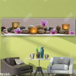 Tranh khổ ngang đá và nến treo spa