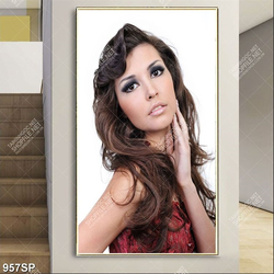 Tranh cô gái trẻ xinh đẹp treo tường spa