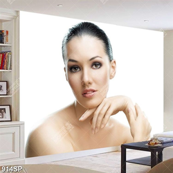 Tranh người mẫu nhan sắc xinh đẹp treo spa