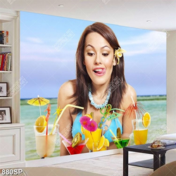 Tranh cô gái xinh đẹp với những ly coktail bên bãi biển