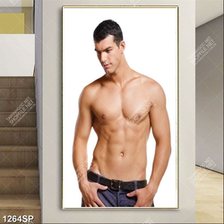Tranh thân hình nam tính của người mẫu nam treo tường spa