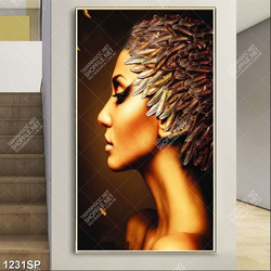 Tranh người mẫu make up và mái tóc ấn tượng treo spa