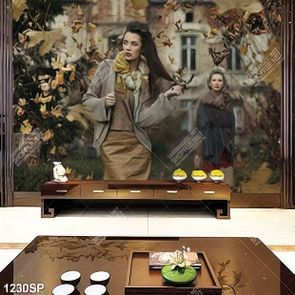 Tranh canvas treo spa hai cô gái xinh đẹp đứng giữa trời thu