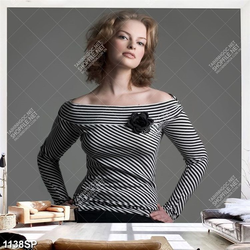 Tranh cô nàng xinh đẹp trang trí tường spa