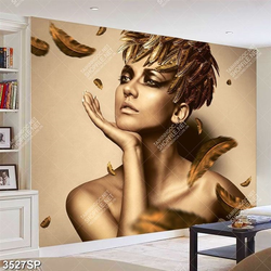 Tranh người mẫu make up nghệ thuật