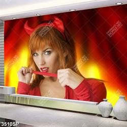 Tranh người đẹp mặc váy đỏ