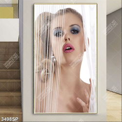 Tranh người đẹp bên tấm rèm trắng