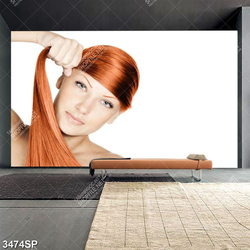 Tranh cô gái với mái tóc cam óng ả