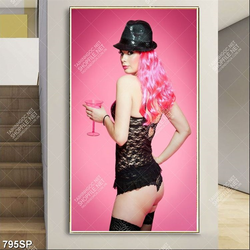 Tranh spa cô người mẫu xinh đẹp nóng bỏng