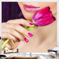 Tranh canvas treo tường spa cô gái cầm hoa Tu líp