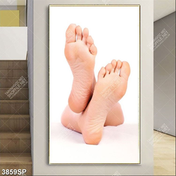 Tranh đôi chân trần