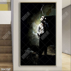 Tranh chàng trai đứng trong căn phòng cũ