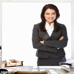 Tranh chân dung nữ nhân viên văn phòng