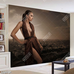 Tranh spa người đẹp mặc váy khoe thân hình gợi cảm