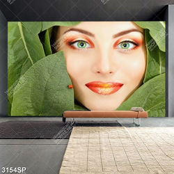Tranh người đẹp  bên lá cây xanh treo tường spa