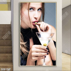 Tranh spa người đẹp uống coktail