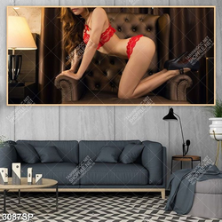 Tranh người mẫu mặc bikini đỏ gợi cảm treo spa