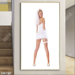 Tranh spa cô dâu gợi cảm