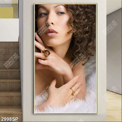 Tranh cô gái tóc xoăn xinh đẹp treo tường spa