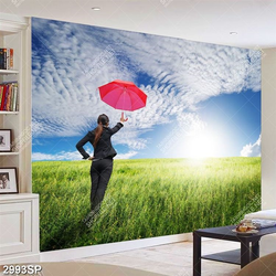 Tranh spa cô gái đứng trên cánh đồng cỏ xanh