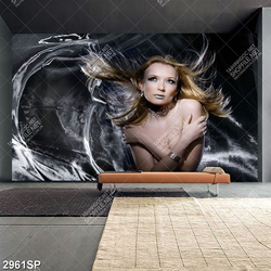 Tranh người mẫu bán khỏa thân nghệ thuật treo spa