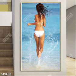 Tranh người đẹp tung tăng trên biển