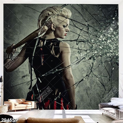 Tranh spa người đẹp bên chiếc gương vỡ