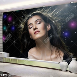 Tranh psd cô gái cầm cây đàn