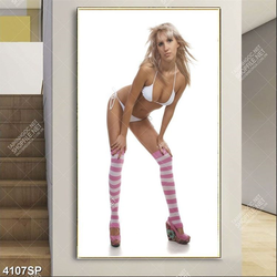 Tranh người mẫu nội y gợi cảm