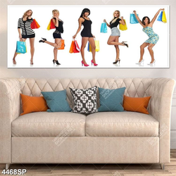 Tranh những cô nàng thích mua sắm