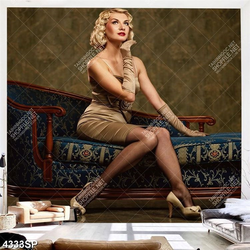 Tranh quý cô tóc vàng quyến rũ