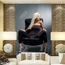 Tranh người đẹp với mái tóc bạch kim