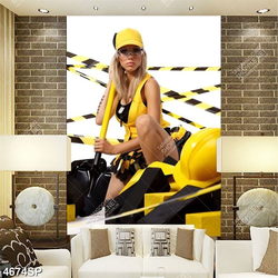 Tranh cô gái cá tính