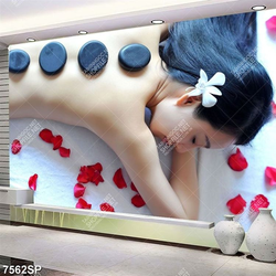 Tranh cô gái nằm mát xa đá nóng SP7562