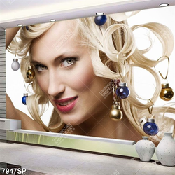 Tranh người đẹp tóc vàng SP7947