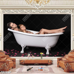 Tranh căặp đôi nằm trong bồn tắm SP7825