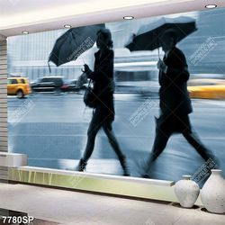 Tranh đi trên đường phố