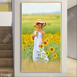 Tranh cô gái bên cánh đồng hoa hướng dương